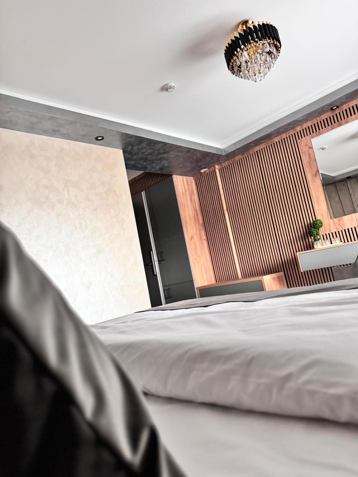 Hanul Domnesc Imperial Hotel & Spa Călan Zewnętrze zdjęcie