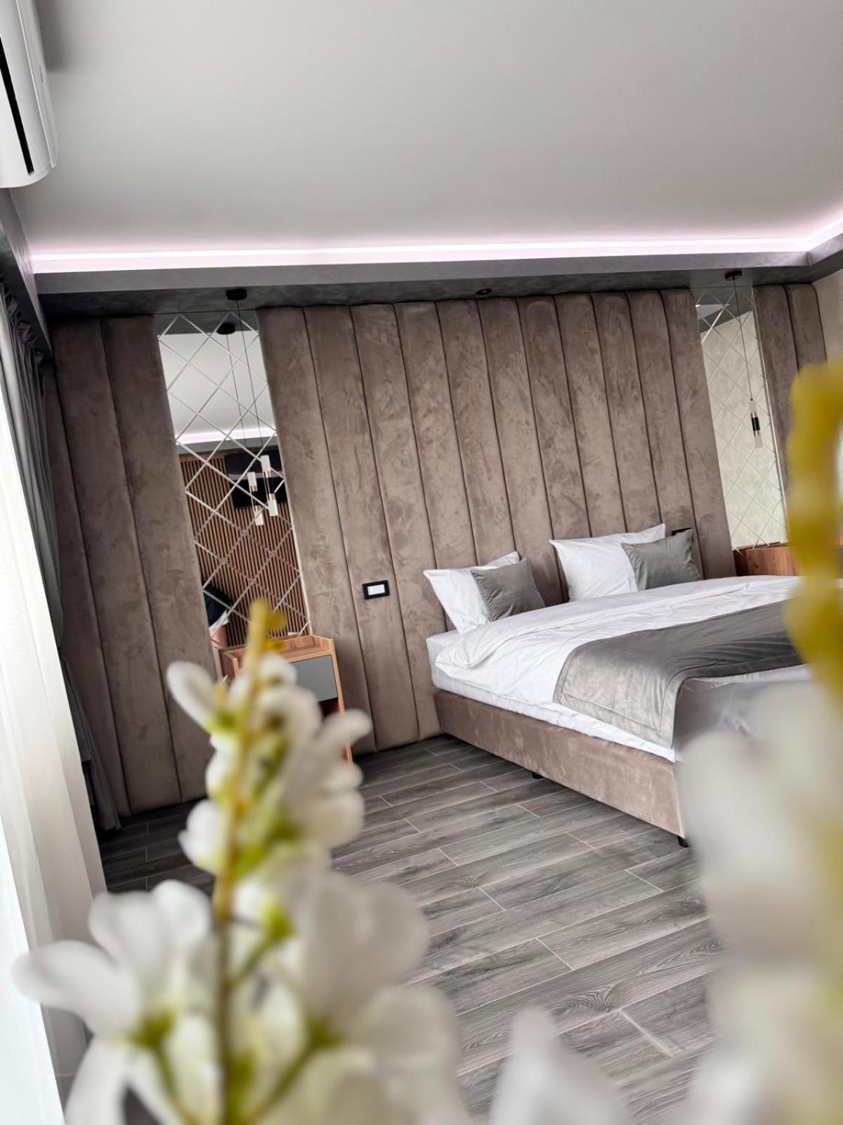 Hanul Domnesc Imperial Hotel & Spa Călan Zewnętrze zdjęcie