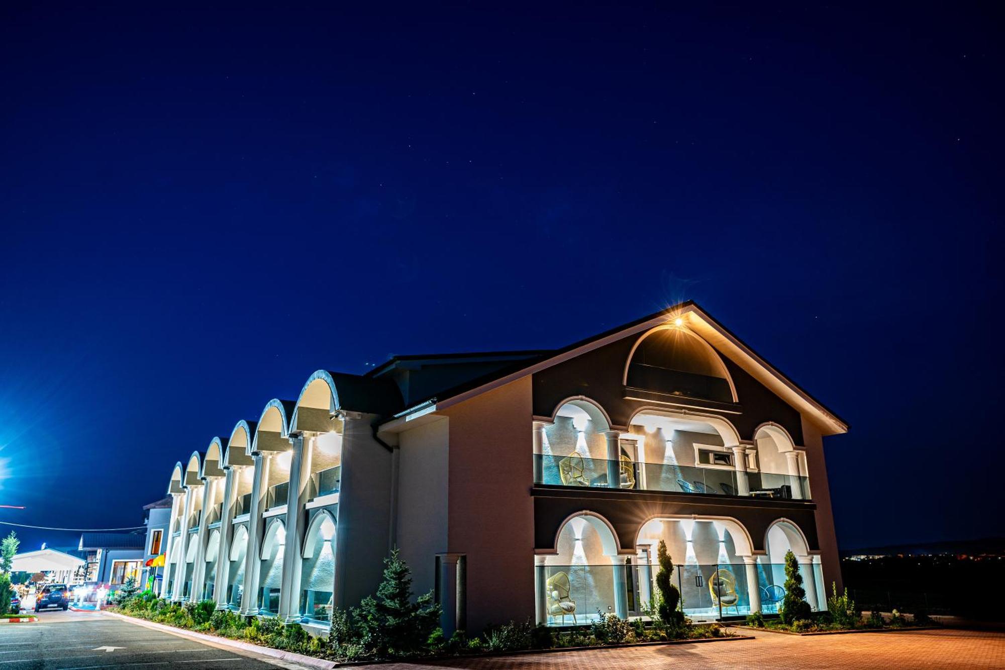 Hanul Domnesc Imperial Hotel & Spa Călan Zewnętrze zdjęcie