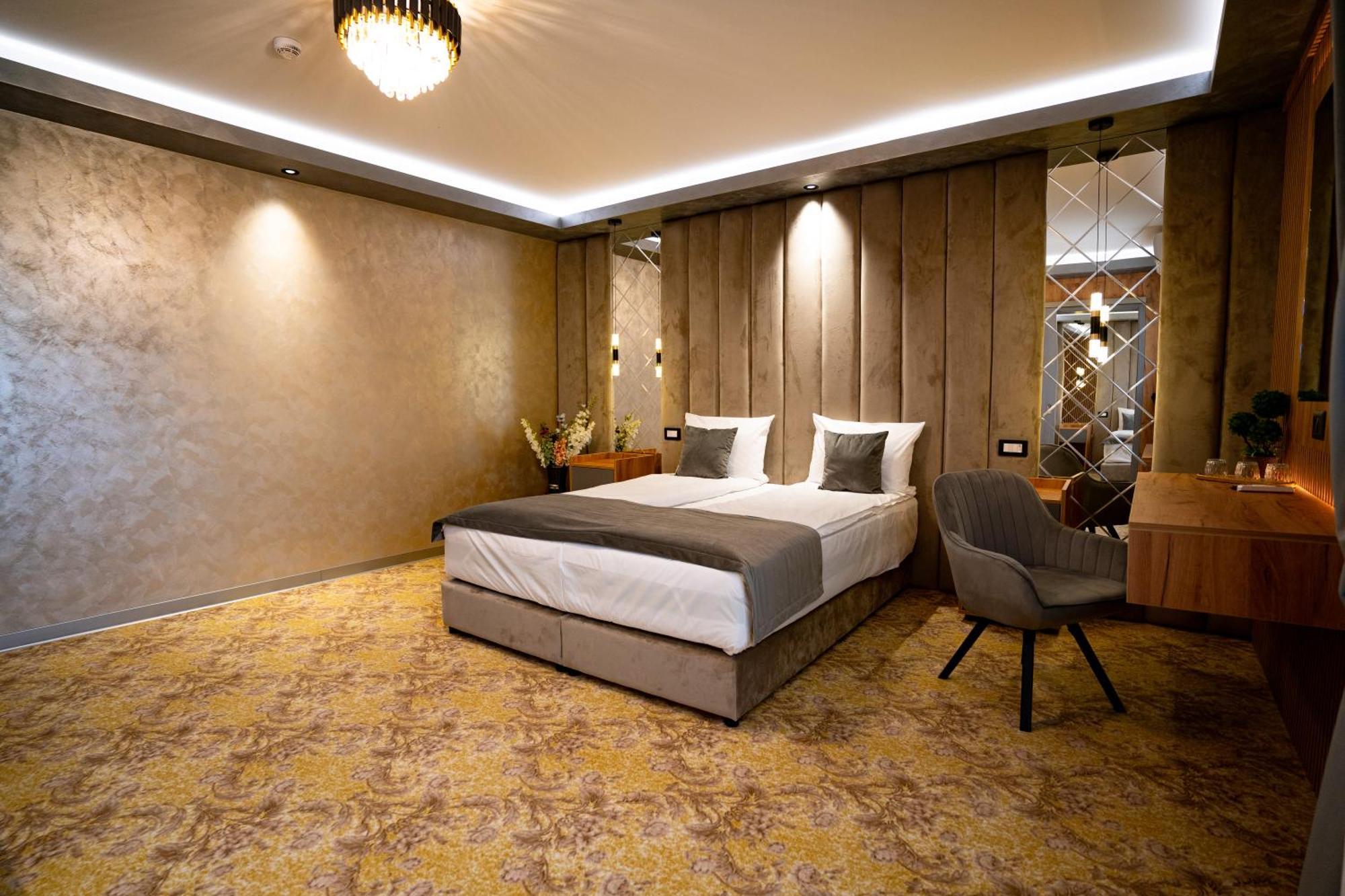 Hanul Domnesc Imperial Hotel & Spa Călan Zewnętrze zdjęcie