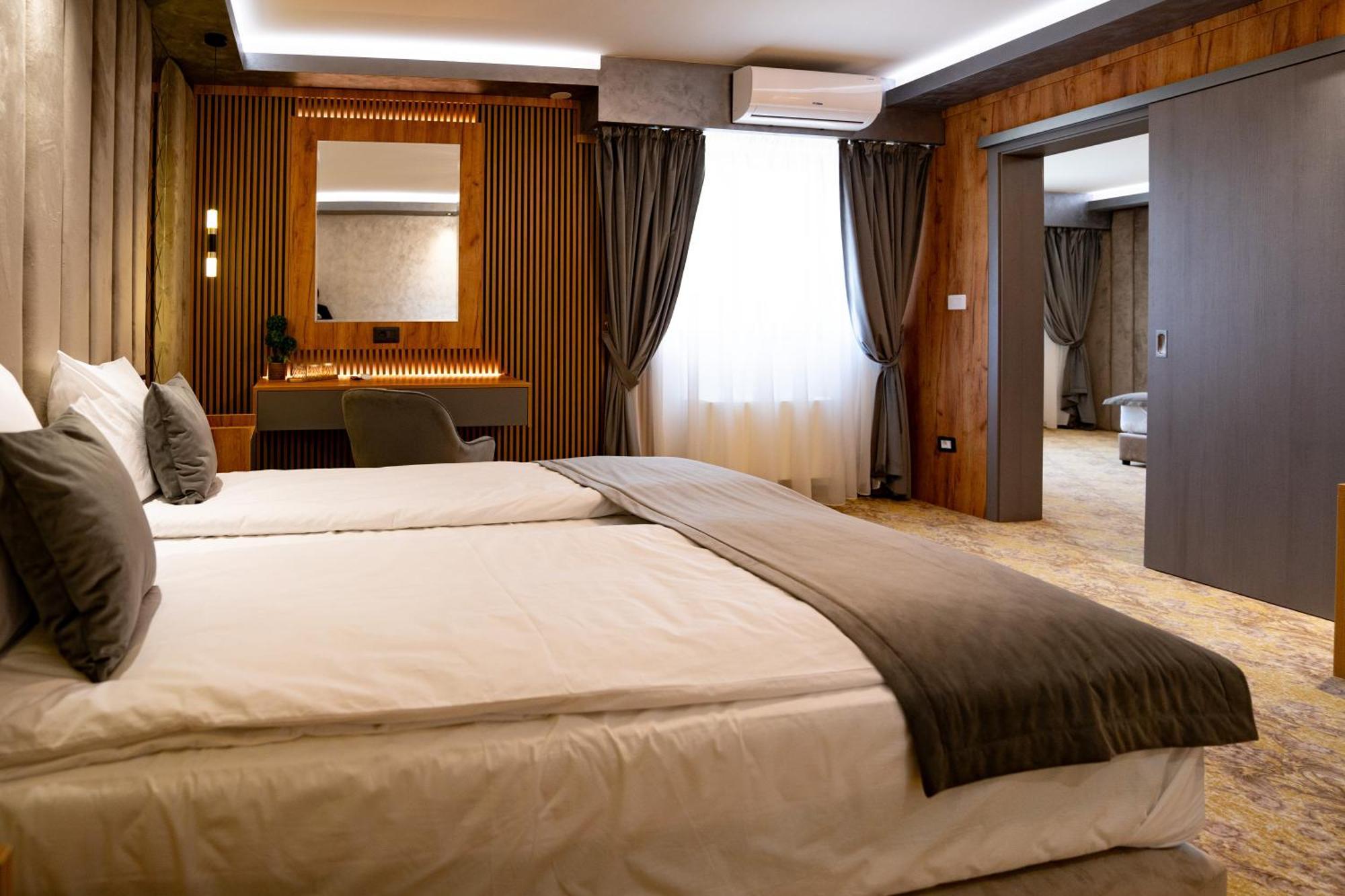 Hanul Domnesc Imperial Hotel & Spa Călan Zewnętrze zdjęcie
